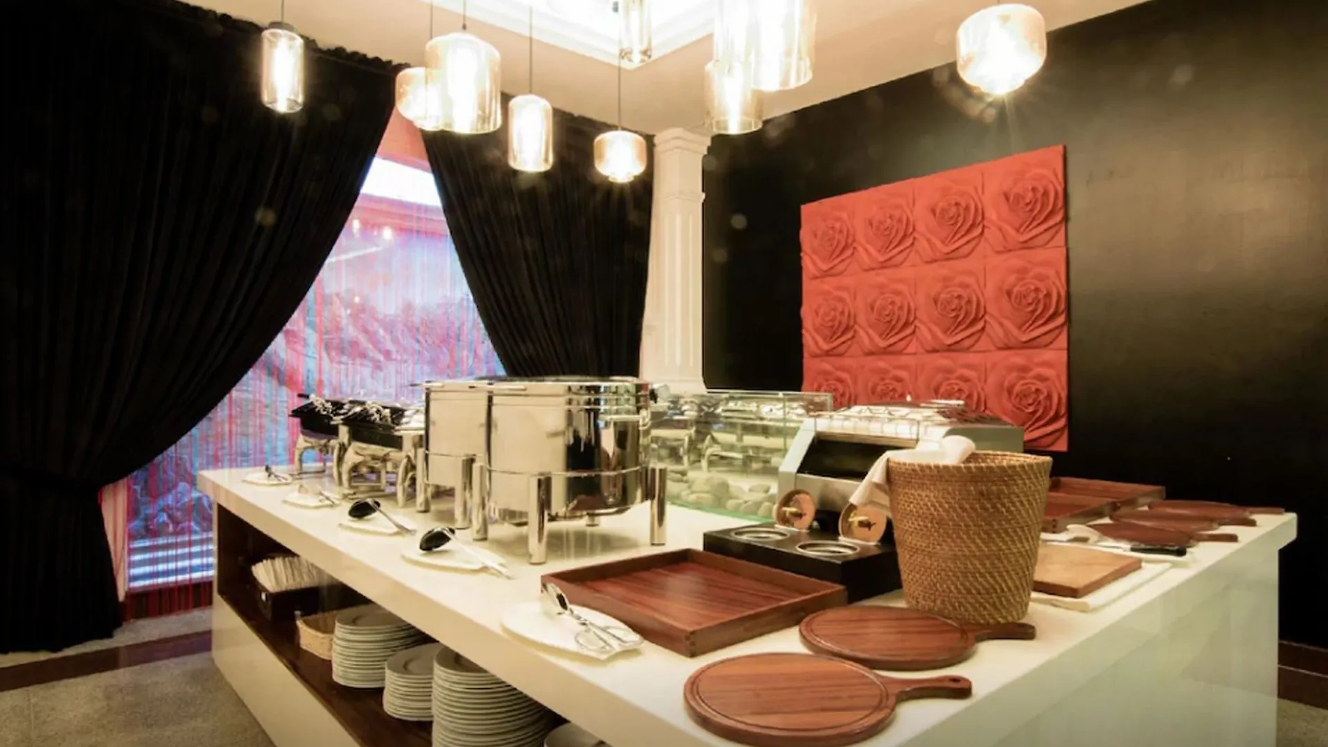 A&Em Hotels & Apartment Ho Chi Minh City